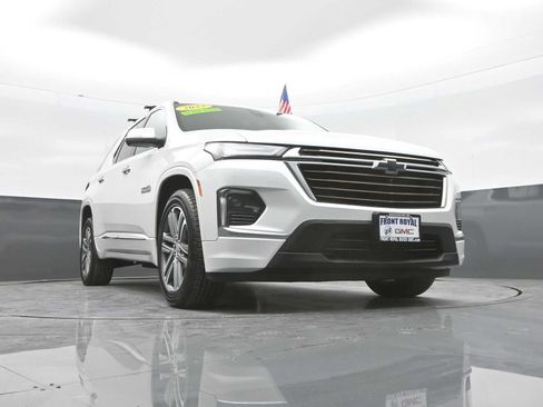 Used 2023 Chevrolet Traverse High Country AWD/4WD image 39