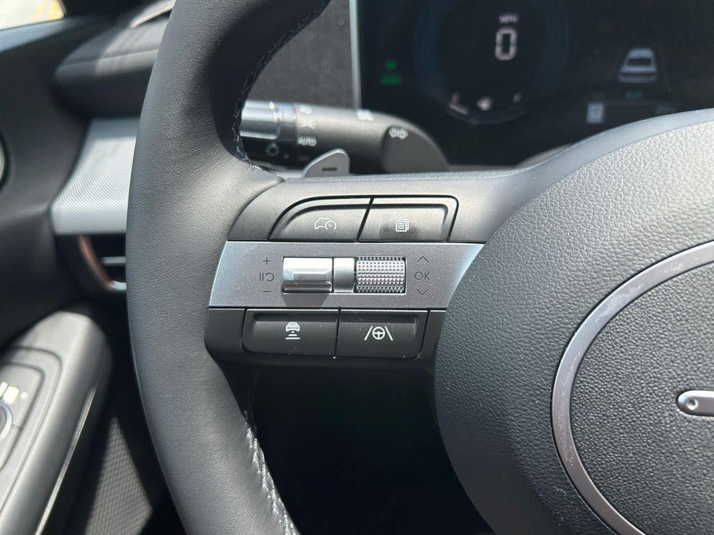 New 2025 Hyundai Sonata SEL FWD image 33