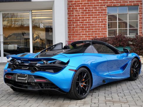 Used 2022 McLaren 720S Performance image 4