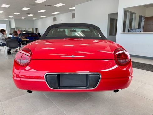 Used 2002 Ford Thunderbird RWD image 5