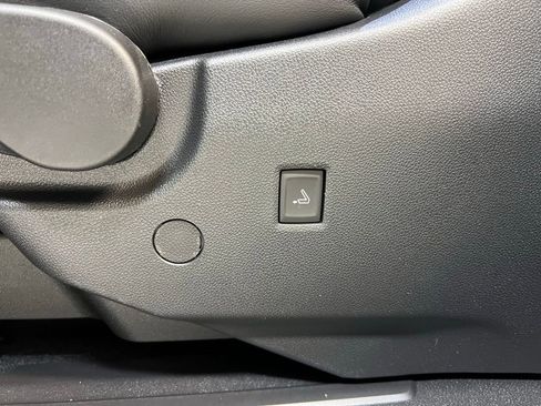 New 2026 GMC Acadia Denali Ultimate image 28