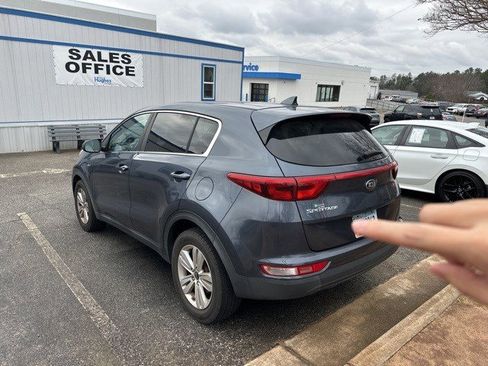 Used 2018 Kia Sportage LX image 7