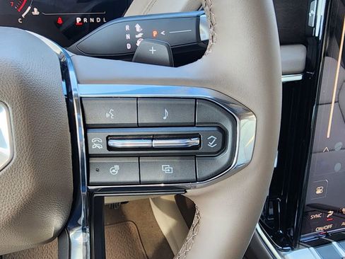 New 2026 GMC Yukon XL Denali w/ Sun & Power Step Package image 22