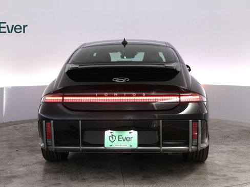 Used 2023 Hyundai Ioniq 6 Limited RWD image 15