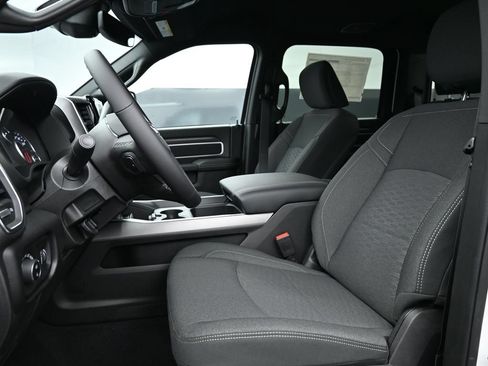 New 2026 RAM 2500 Big Horn AWD/4WD image 3