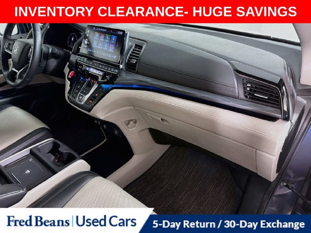 Used 2025 Honda Odyssey Elite image 37
