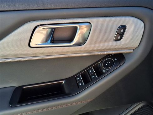 New 2026 Ford Explorer Active image 11