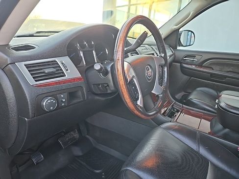 Used 2007 Cadillac Escalade EXT Base w/ Information Package image 44