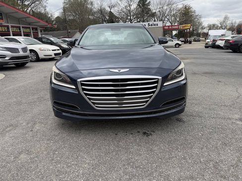 Used 2016 Hyundai Genesis 3.8 image 9