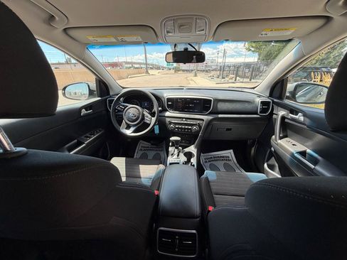 Used 2020 Kia Sportage LX w/ LX Popular Package AWD/4WD image 11