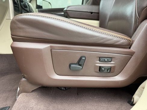 Used 2018 RAM 2500 Longhorn image 9