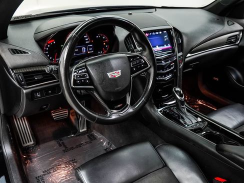 Used 2017 Cadillac ATS V w/ Luxury Package RWD image 19