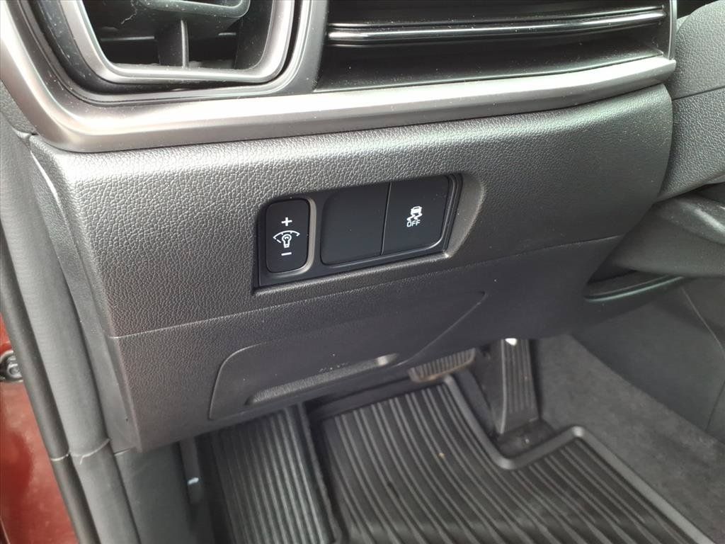 Used 2025 Kia Sorento S w/ Panoramic Sunroof Package FWD image 17