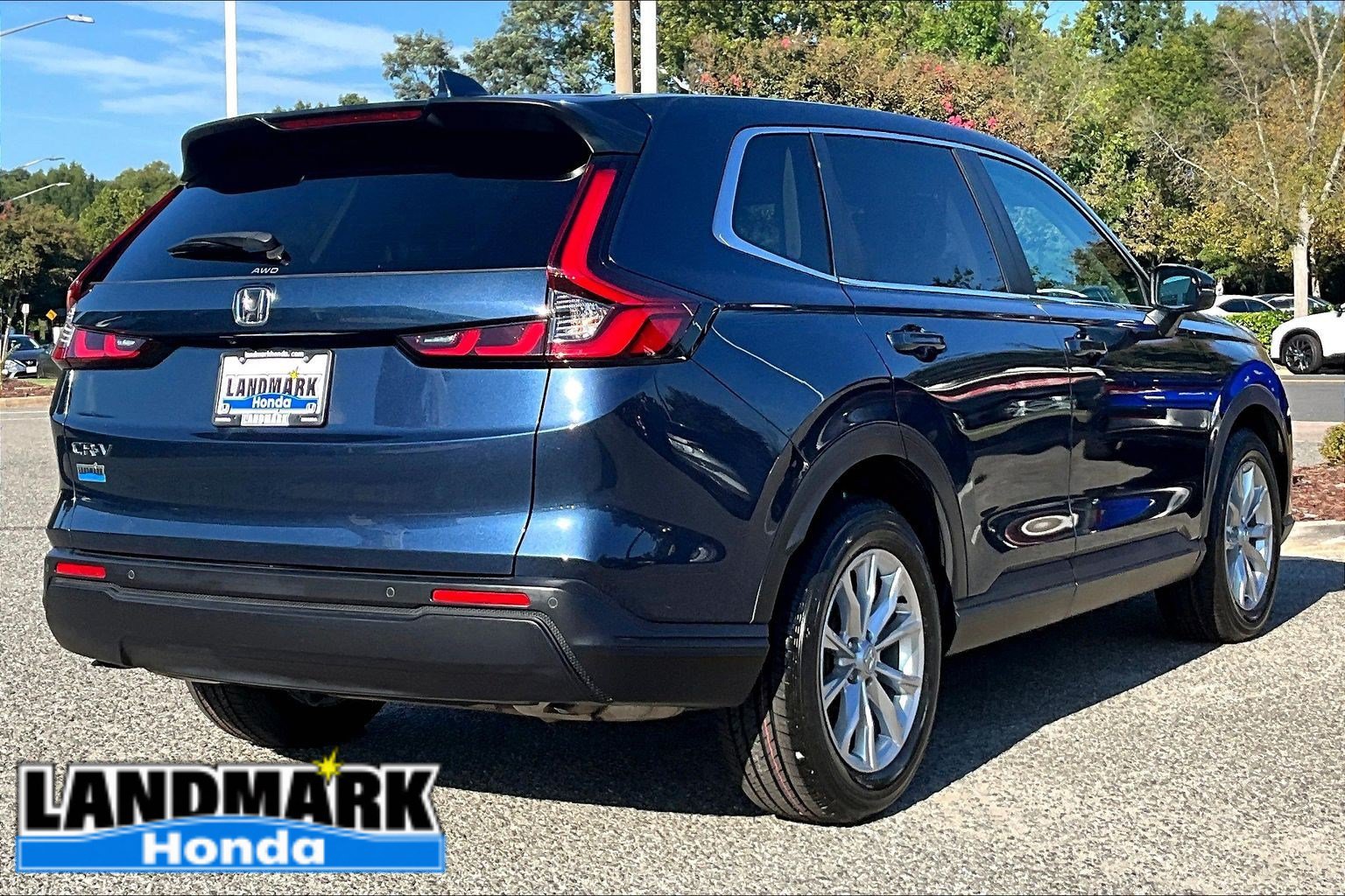 Used 2024 Honda CR-V EX-L image 2