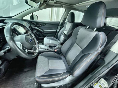 Used 2021 Subaru Crosstrek 2.0i Premium w/ Moonroof Package image 19