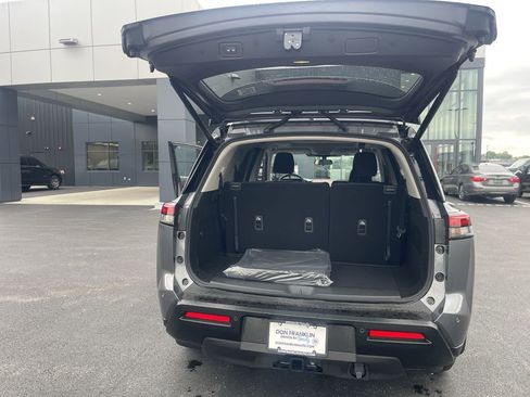 New 2026 Nissan Pathfinder SV AWD/4WD image 24
