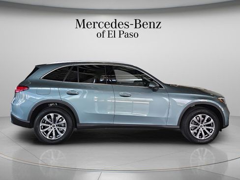 New 2026 Mercedes-Benz GLC 300 image 2