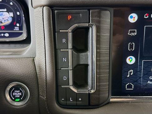 Used 2022 GMC Yukon Denali image 17