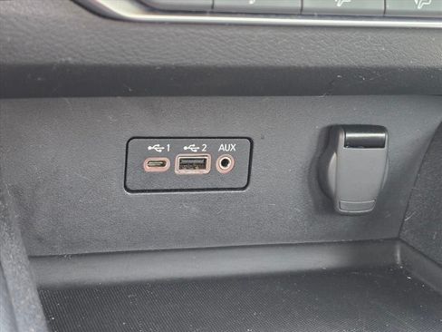 Used 2025 Nissan Altima 2.5 SV FWD image 19