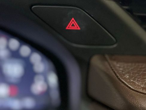 Used 2022 GMC Yukon Denali w/ Denali Ultimate Package image 94