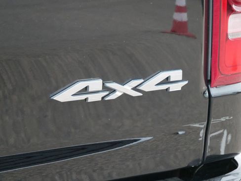 Used 2022 RAM 1500 Laramie image 15