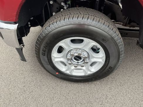 New 2026 Ford F250 XLT AWD/4WD image 10