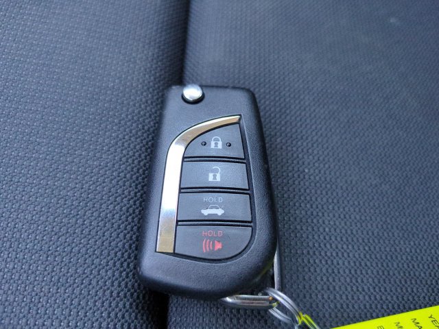 Used 2026 Toyota Corolla LE FWD image 25