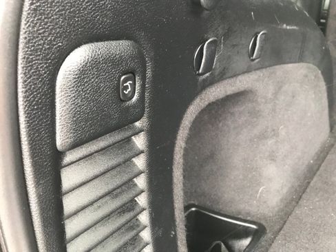 Used 2018 Jeep Grand Cherokee Altitude image 18