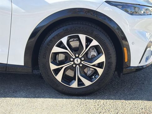 Used 2021 Ford Mustang Mach-E Premium image 44