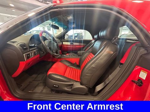 Used 2002 Ford Thunderbird image 9