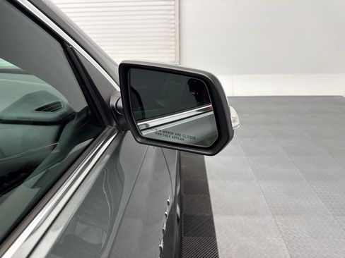 Used 2023 Chevrolet Traverse LT w/ LT Premium Package image 26