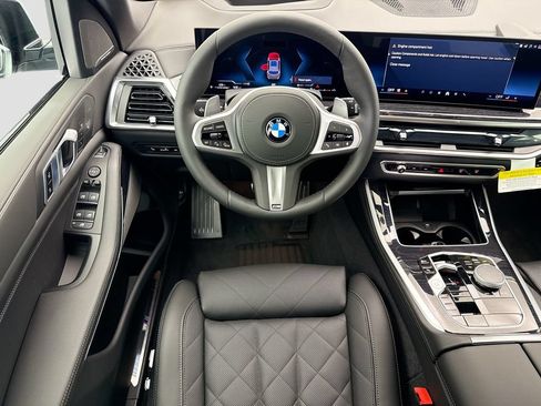 New 2026 BMW X5 xDrive40i w/ M Sport Package AWD/4WD image 10