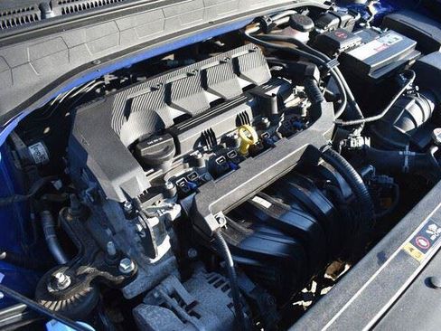 Used 2020 Hyundai Venue SEL FWD image 40