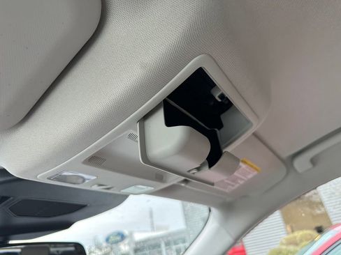 Used 2021 Ford Escape SEL w/ Technology Package image 65