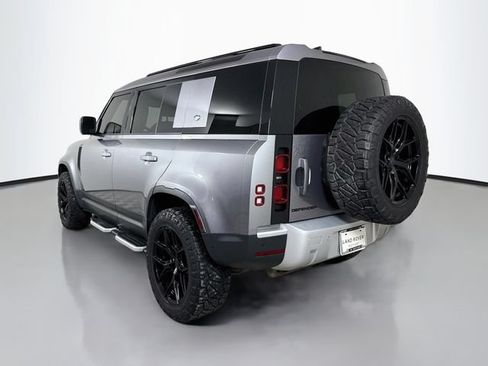 Used 2022 Land Rover Defender 110 AWD/4WD image 7