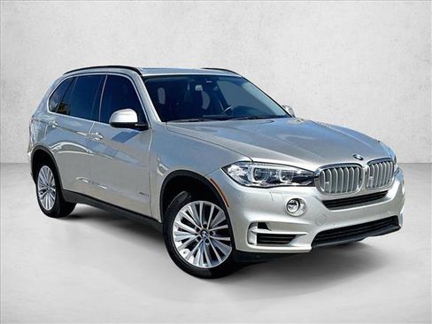 Used 2014 BMW X5 xDrive50i image 12
