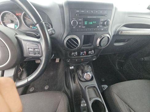 Used 2014 Jeep Wrangler Unlimited Sport w/ Max Tow Package image 17