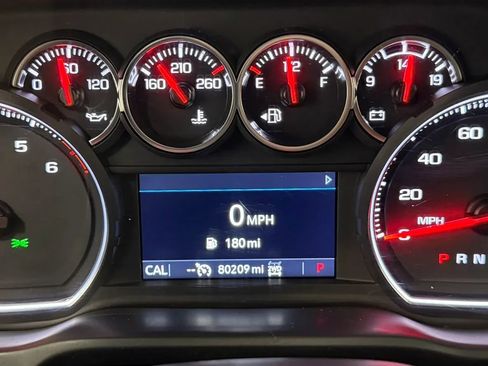 Used 2021 Chevrolet Silverado 2500 Custom w/ Custom Value Package image 20