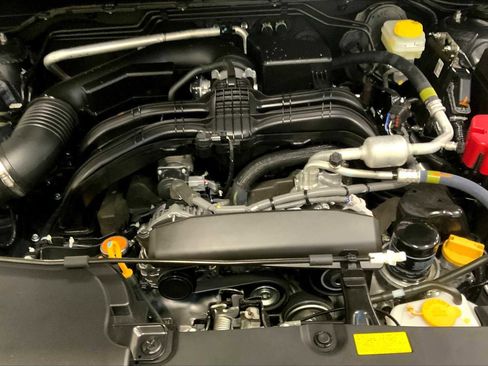 Certified 2025 Subaru Crosstrek 2.5i Limited image 29