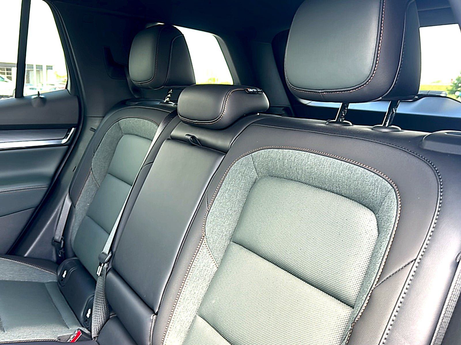 New 2026 GMC Terrain AT4 w/ Convenience Package III AWD/4WD image 17