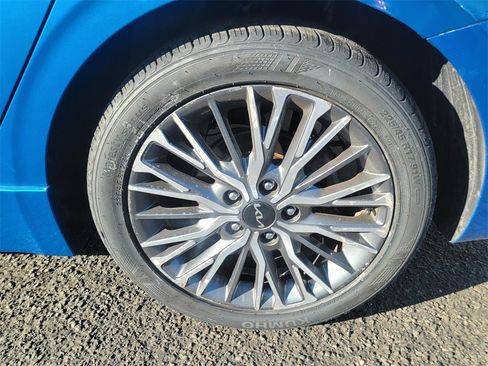 Used 2022 Kia Forte GT-Line image 6