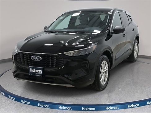 Used 2023 Ford Escape Active image 3