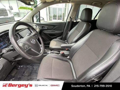 Certified 2020 Buick Encore Preferred FWD image 23