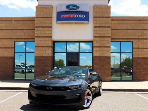 Used 2022 Chevrolet Camaro SS RWD image 2