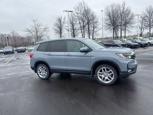 Used 2025 Honda Passport EX-L image 7