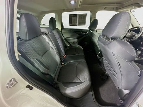 Used 2023 Subaru Forester Premium AWD/4WD image 11
