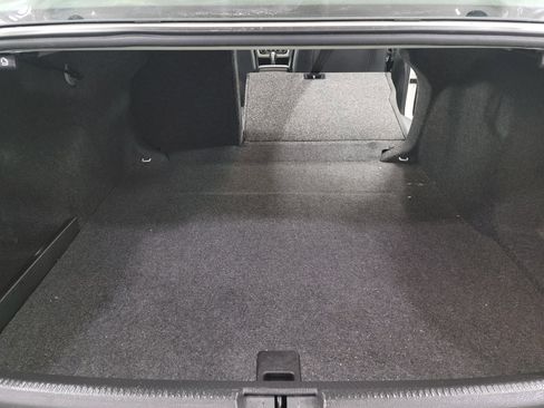 Used 2012 Volkswagen Passat 2.5 SE image 34