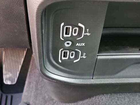New 2026 RAM 3500 Big Horn AWD/4WD image 30