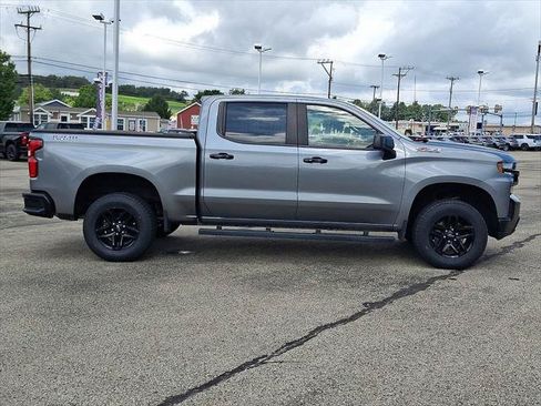 Used 2021 Chevrolet Silverado 1500 LT Trail Boss w/ Convenience Package II AWD/4WD image 8