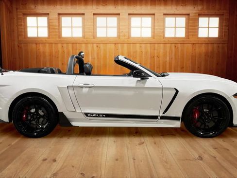 Used 2021 Ford Mustang GT Premium w/ GT Performance Package RWD image 2